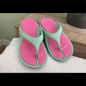 Plastic Flip Flops - Size: 8